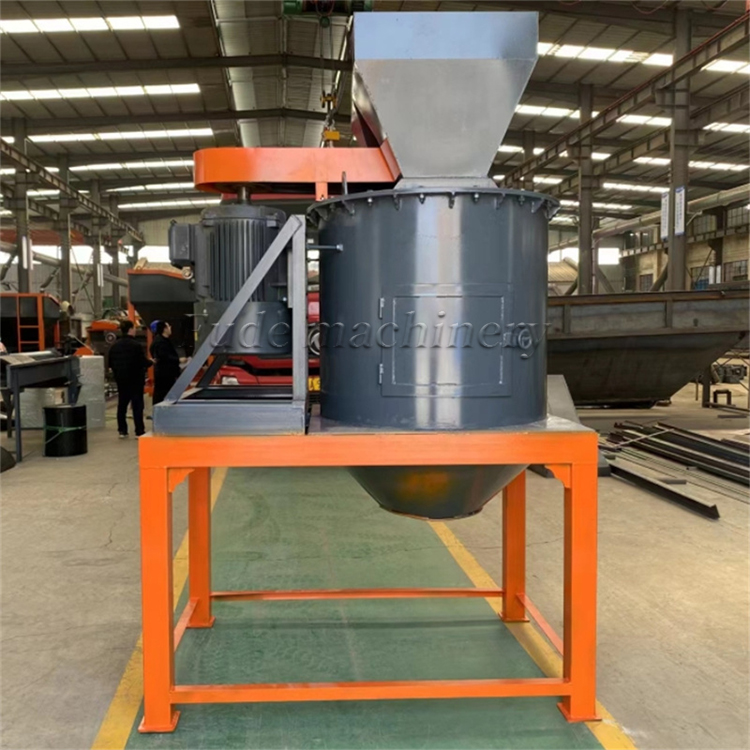 Vertical crusher